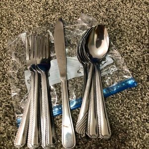 Silverware Set